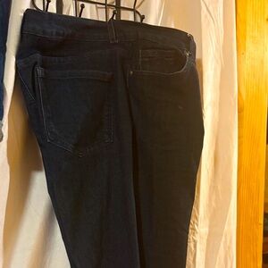 43-Gloria Vanderbilt Dark Blue Straight Leg Jeans